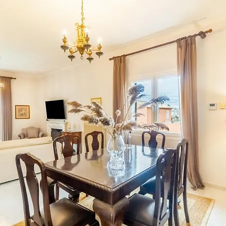 Siora Anna Apartmán Kanálion